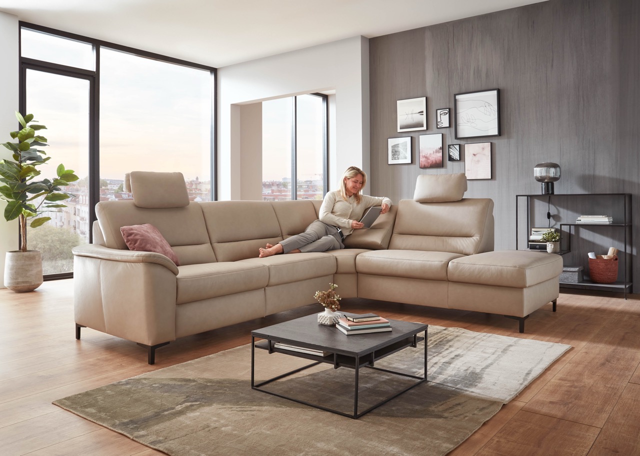 Polinova-Magni-Möbelhaus-Wallenhorst-Sofa-Vivre-pearl-1
