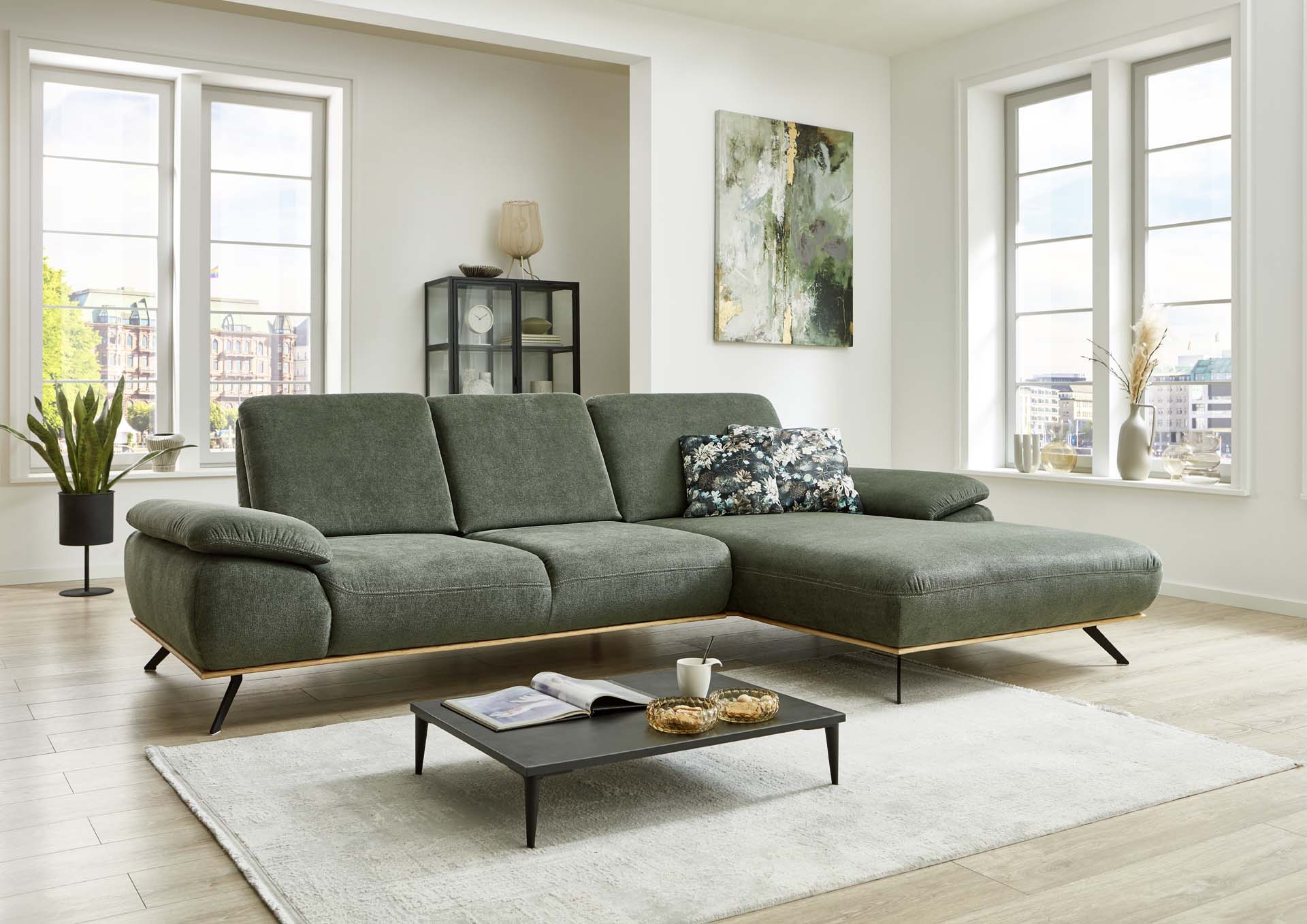 Zehdenick-Magni-Möbelhaus-Wallenhorst-Sofa-Wohnlandschaft-Cyber-moos-1